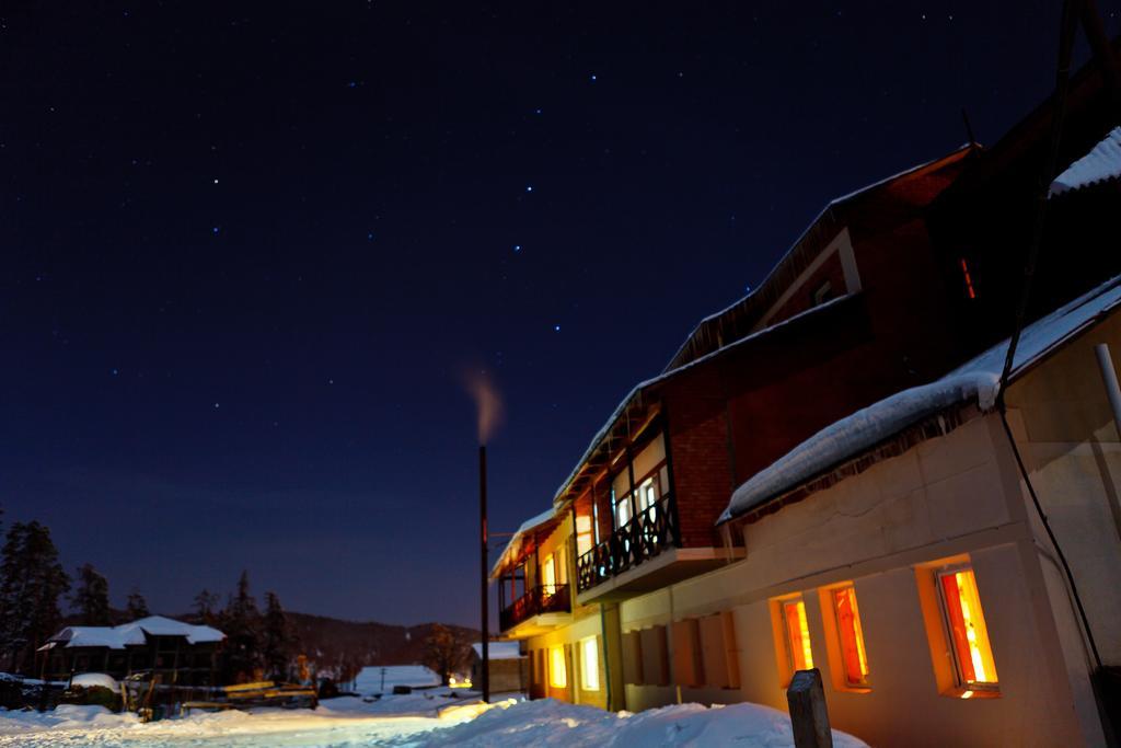 Hotel Apollon Bakuriani Exterior photo